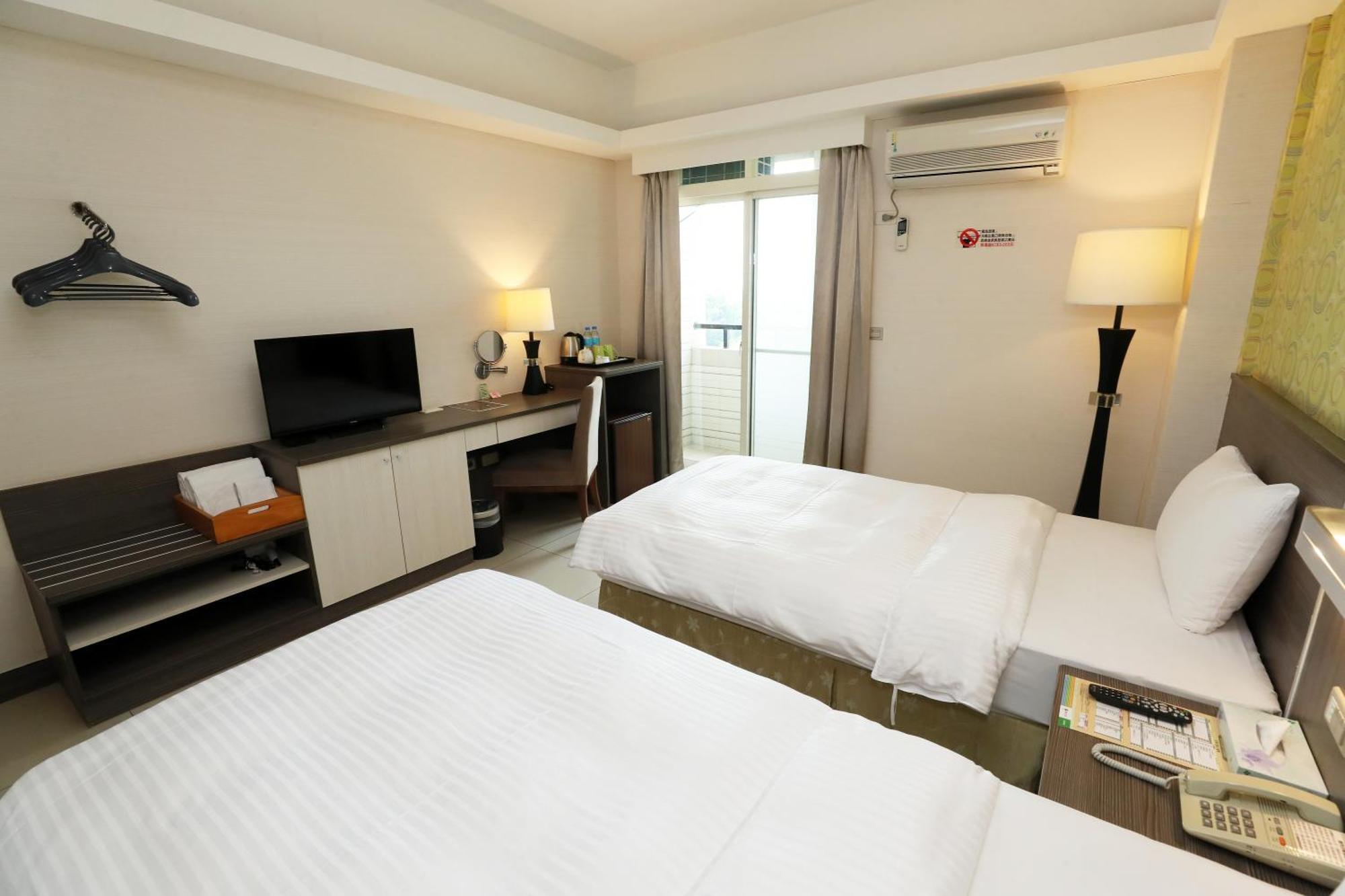 Hoya Resort Hotel Chiayi Buitenkant foto