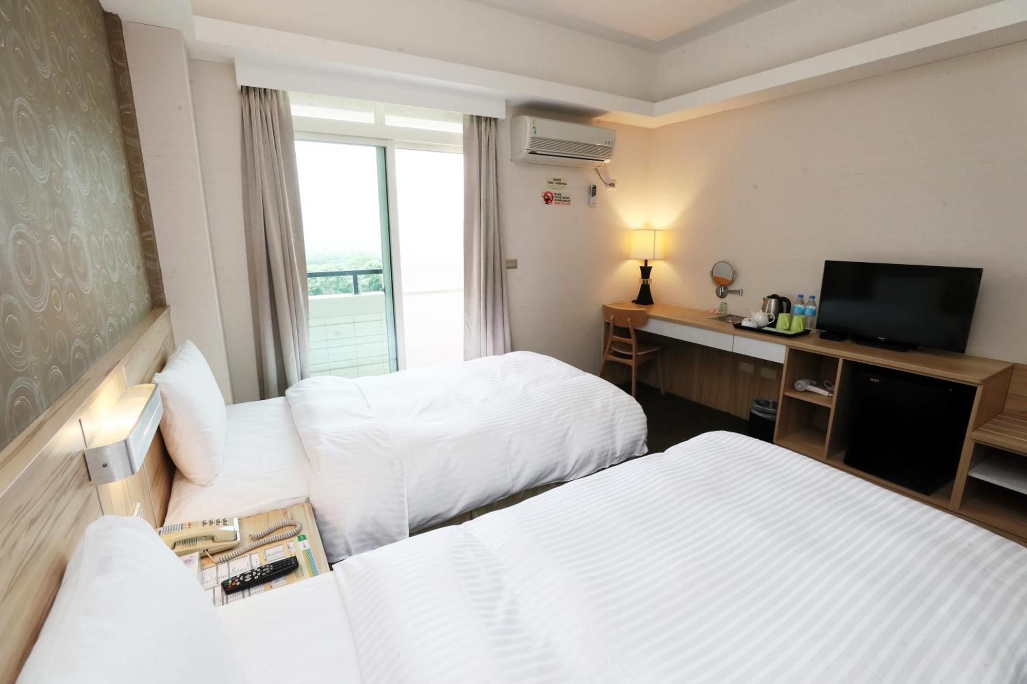 Hoya Resort Hotel Chiayi Buitenkant foto